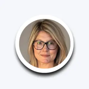 Amy Britta Watt - Award-Winning Resume Writer and Career Strategist at Career Marketing Centre, helping Canadian professionals land their dream jobs